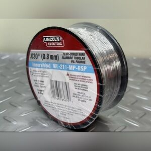 Lincoln Electric .030" Innershield NR211-MP Flux-Core Welding Wire (1 lb)